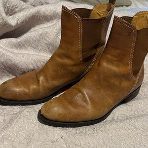 Tod's Brown Leather Ankle Booties